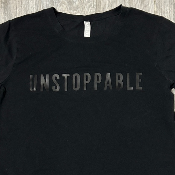 Athleta Tops - Women's Athleta Black "Unstoppable" 3/4 Crop Tee - SMALL